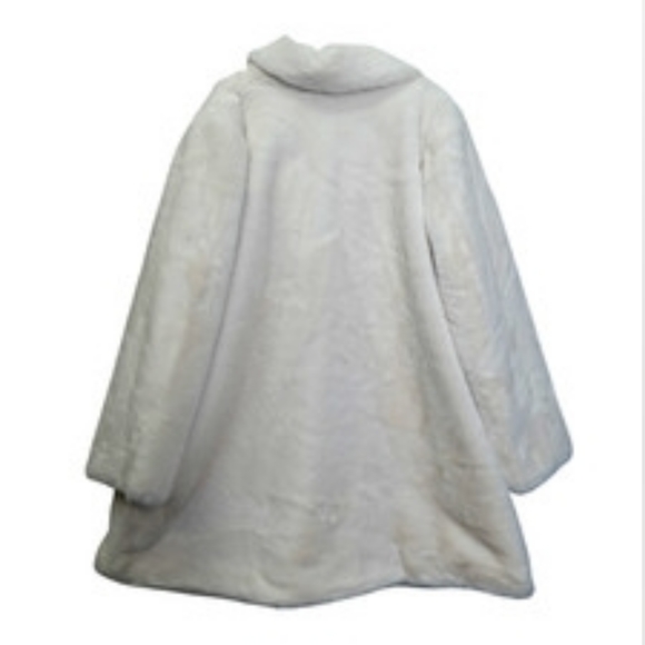 Dennis Basso White Faux Fur Coat With Pockets 30th Anniversary New With Tags - Picture 3 of 9